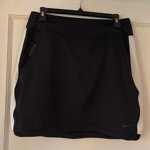 Nike Black Golf Skirt with White Accents and pockets